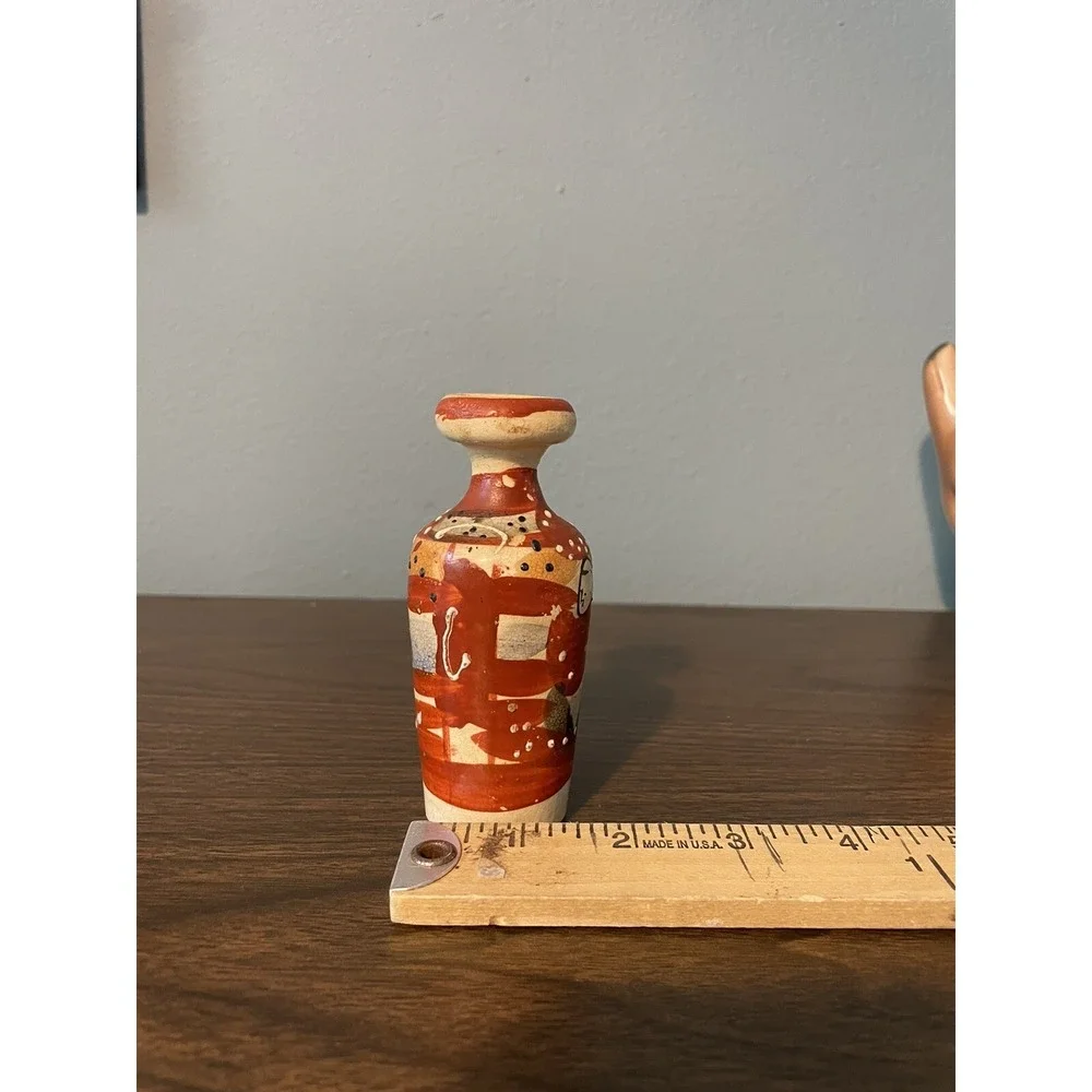 Vintage Mini Satsuma Pottery Vase Hand Painted 4 Inches Decor Shelf Sitter‎